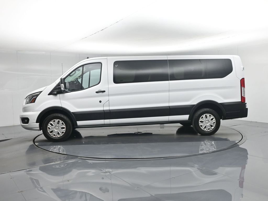 Used 2023 Ford Transit 350 XLT image 30