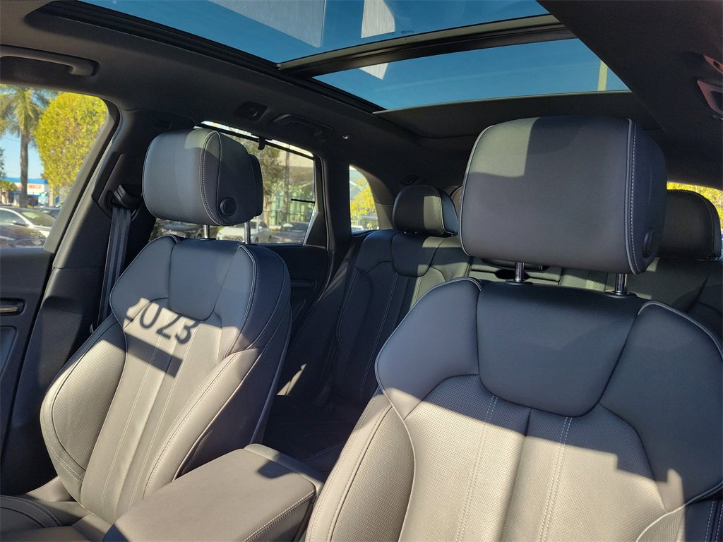 Certified 2023 Audi SQ5 Premium Plus w/ Premium Plus Package image 15