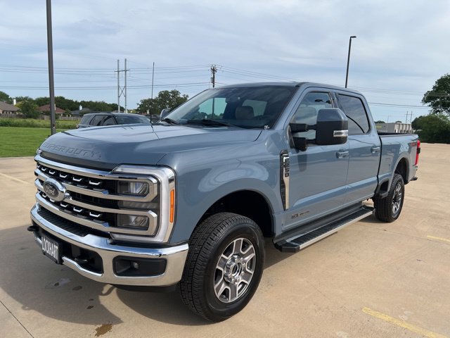 Used 2023 Ford F250 Lariat AWD/4WD image 4