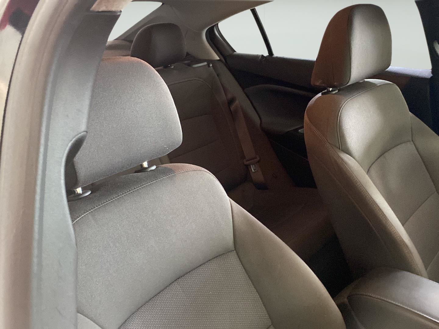 Used 2019 Chevrolet Cruze LT FWD image 35