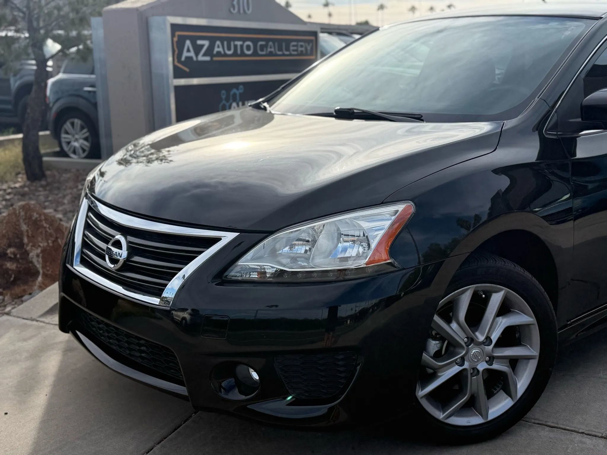 Used 2014 Nissan Sentra SR image 2