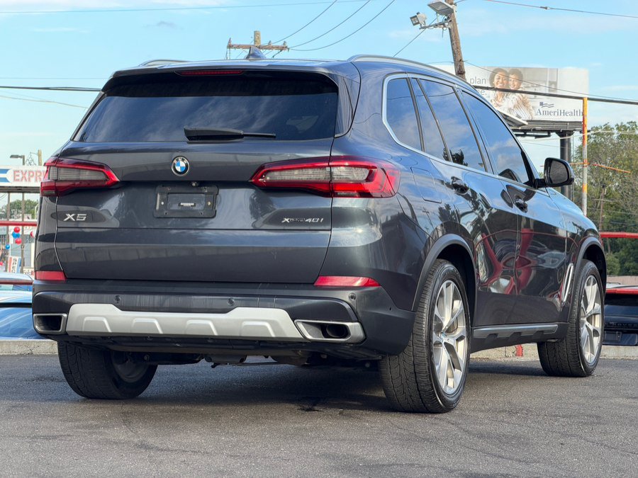 Used 2019 BMW X5 xDrive40i w/ Premium Package 2 AWD/4WD image 5