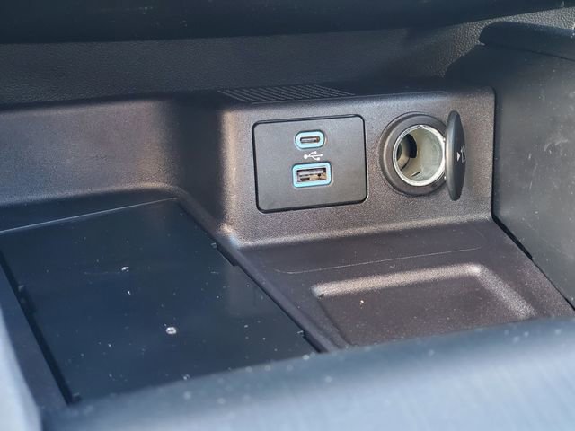 Certified 2023 Ford Escape Platinum image 23