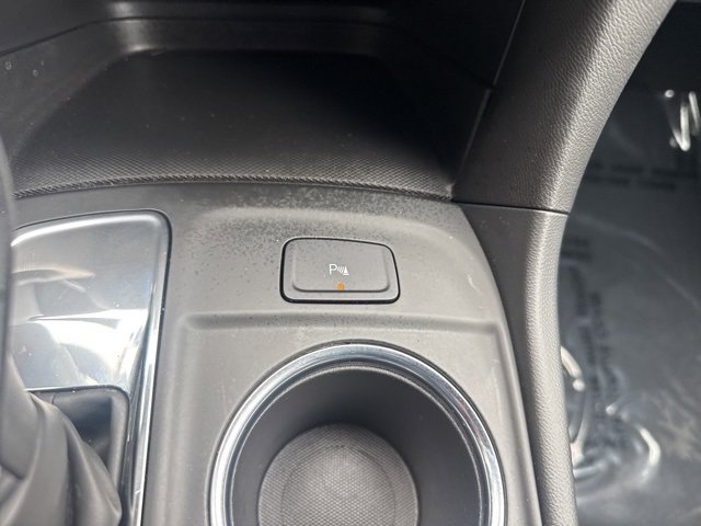 Used 2023 Chevrolet Equinox LT image 25