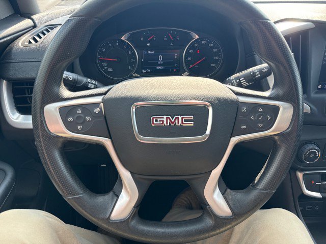 Used 2024 GMC Terrain SLE image 13