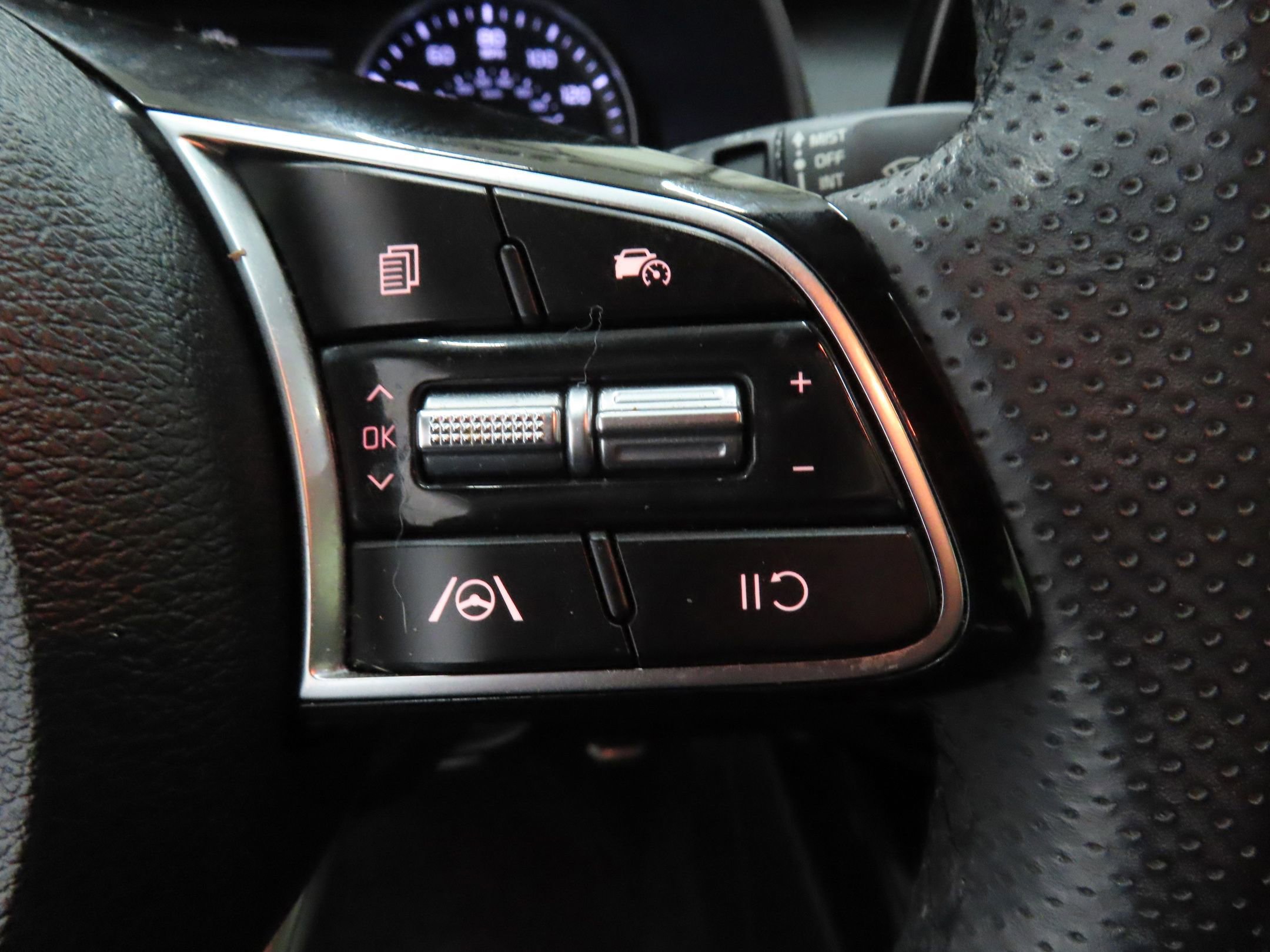 Used 2022 Kia Forte GT-Line image 13