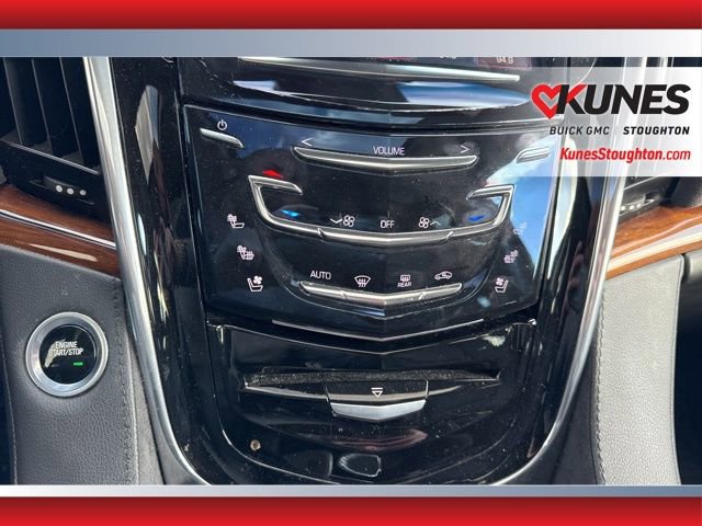 Used 2017 Cadillac Escalade Premium Luxury AWD/4WD image 28