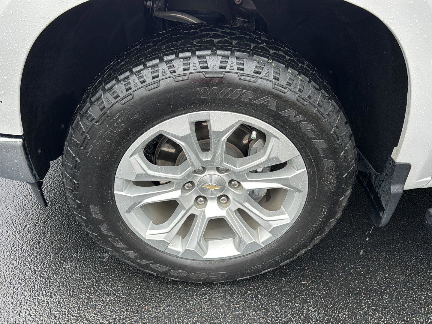 Used 2023 Chevrolet Silverado 1500 LTZ w/ Technology Package image 33