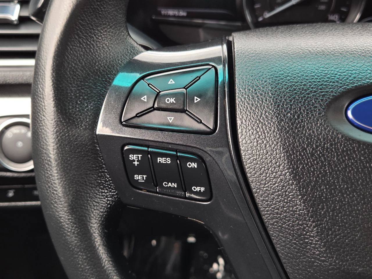 Used 2017 Ford Explorer XLT w/ Equipment Group 202A image 30