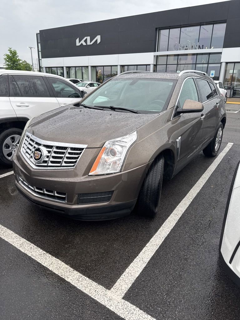 Used 2014 Cadillac SRX Luxury FWD image 4