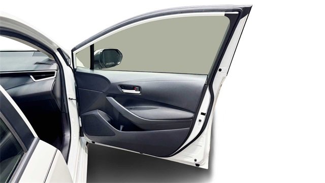 Used 2020 Toyota Corolla LE image 10