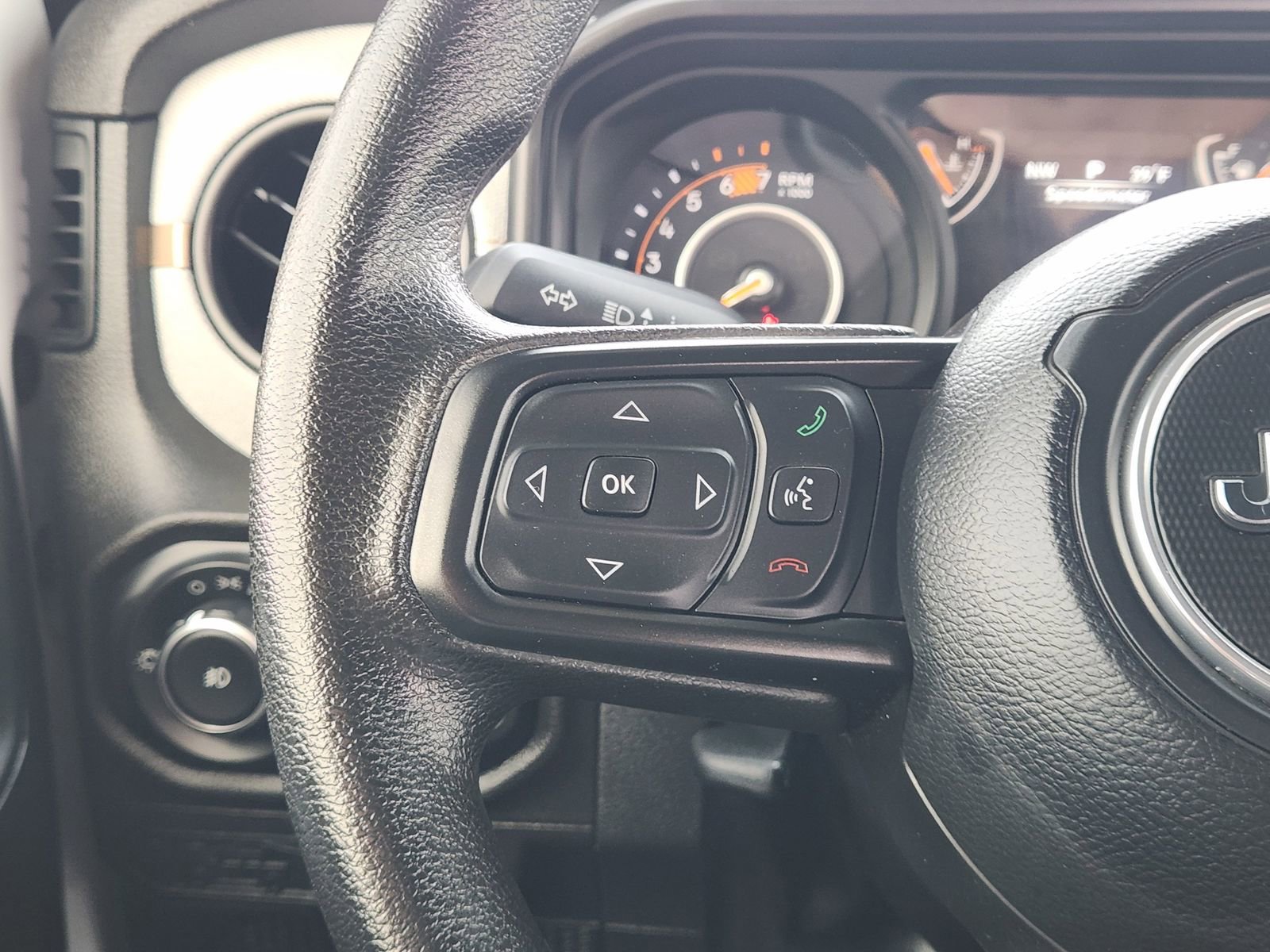 Used 2024 Jeep Wrangler Sport image 26