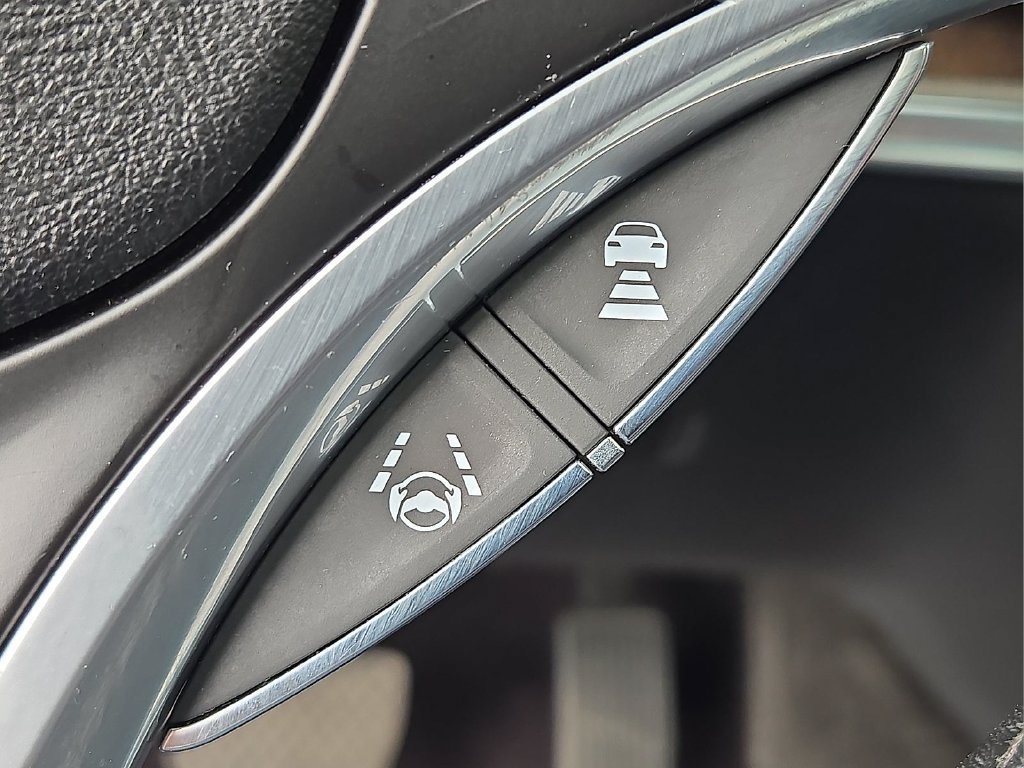 Used 2020 Acura MDX SH-AWD image 26
