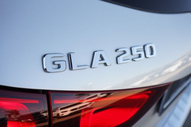 Used 2021 Mercedes-Benz GLA 250 image 15