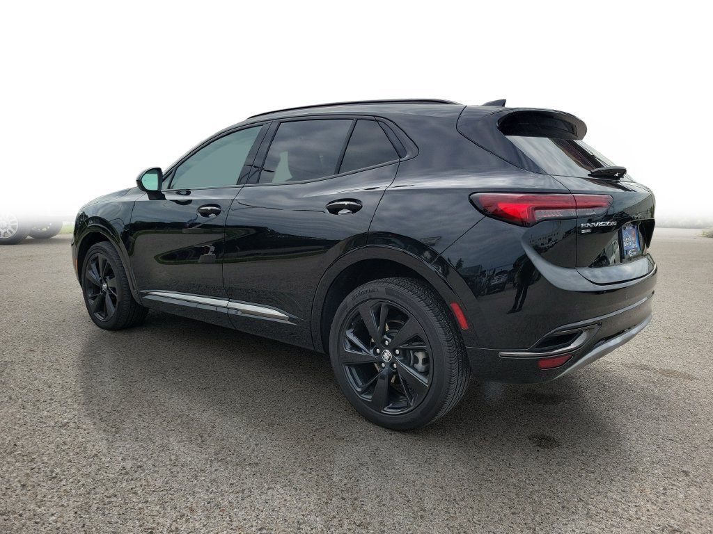 Used 2023 Buick Envision Preferred w/ Sport Touring Package AWD/4WD image 3