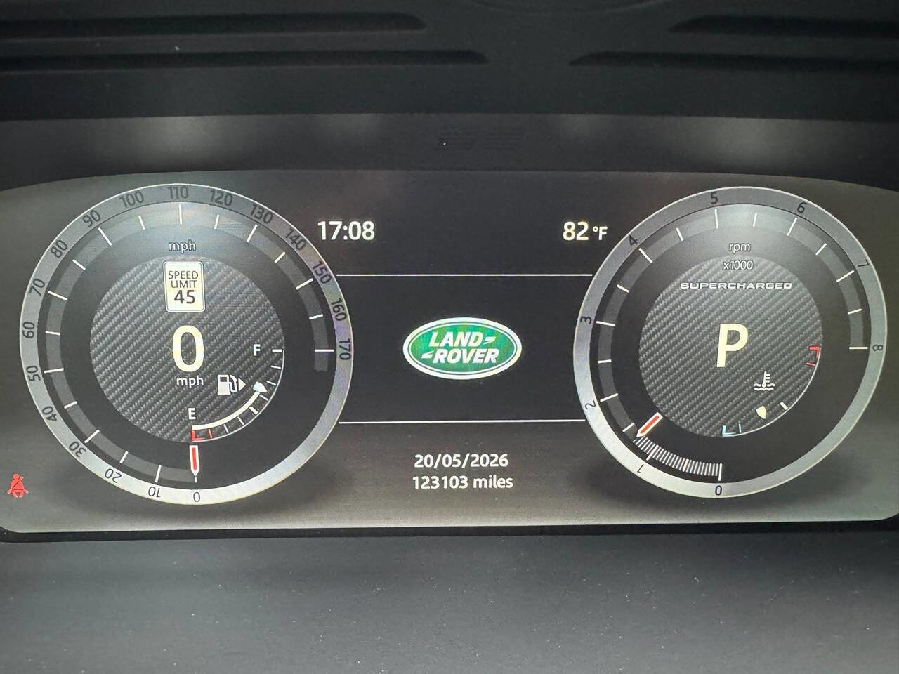Used 2017 Land Rover Range Rover Supercharged AWD/4WD image 28
