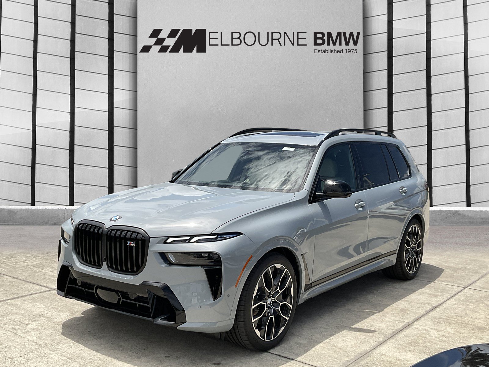 New 2027 BMW X7 M60i AWD/4WD image 3