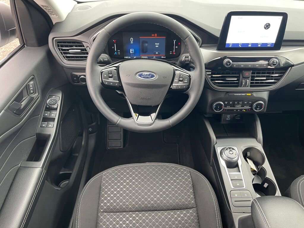 Used 2023 Ford Escape Active image 2