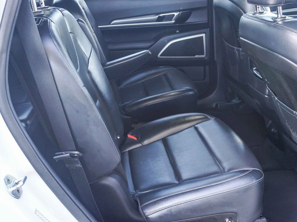 Used 2020 Kia Telluride S FWD image 14