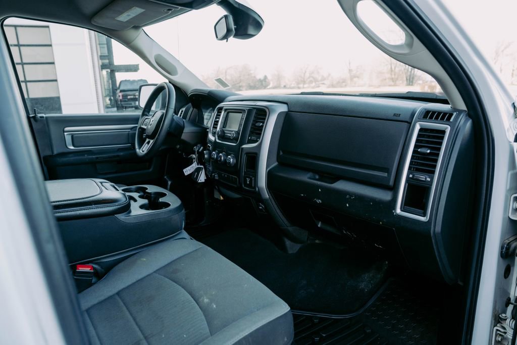 Used 2022 RAM 1500 Classic SLT w/ Protection Group image 16