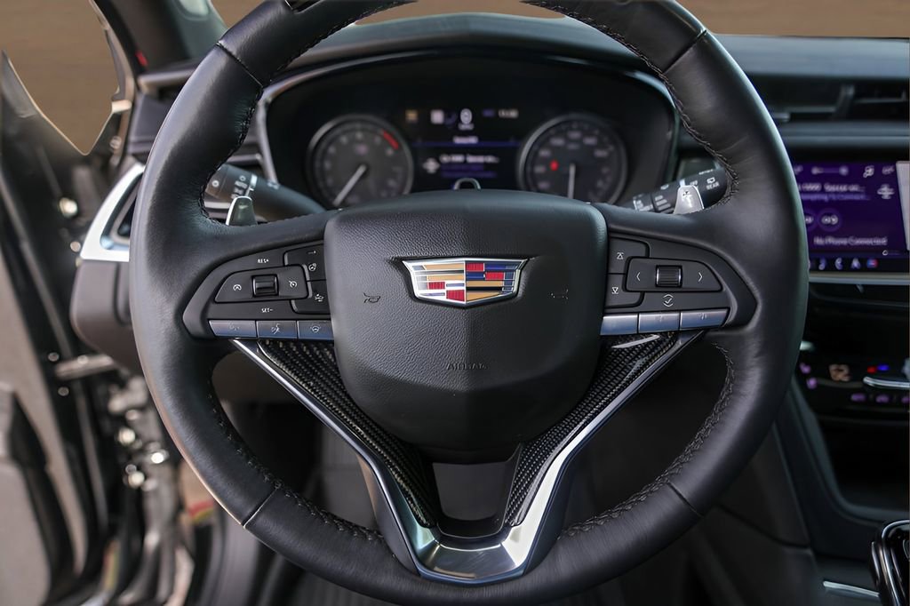 Certified 2023 Cadillac XT6 Sport w/ Technology Package image 12