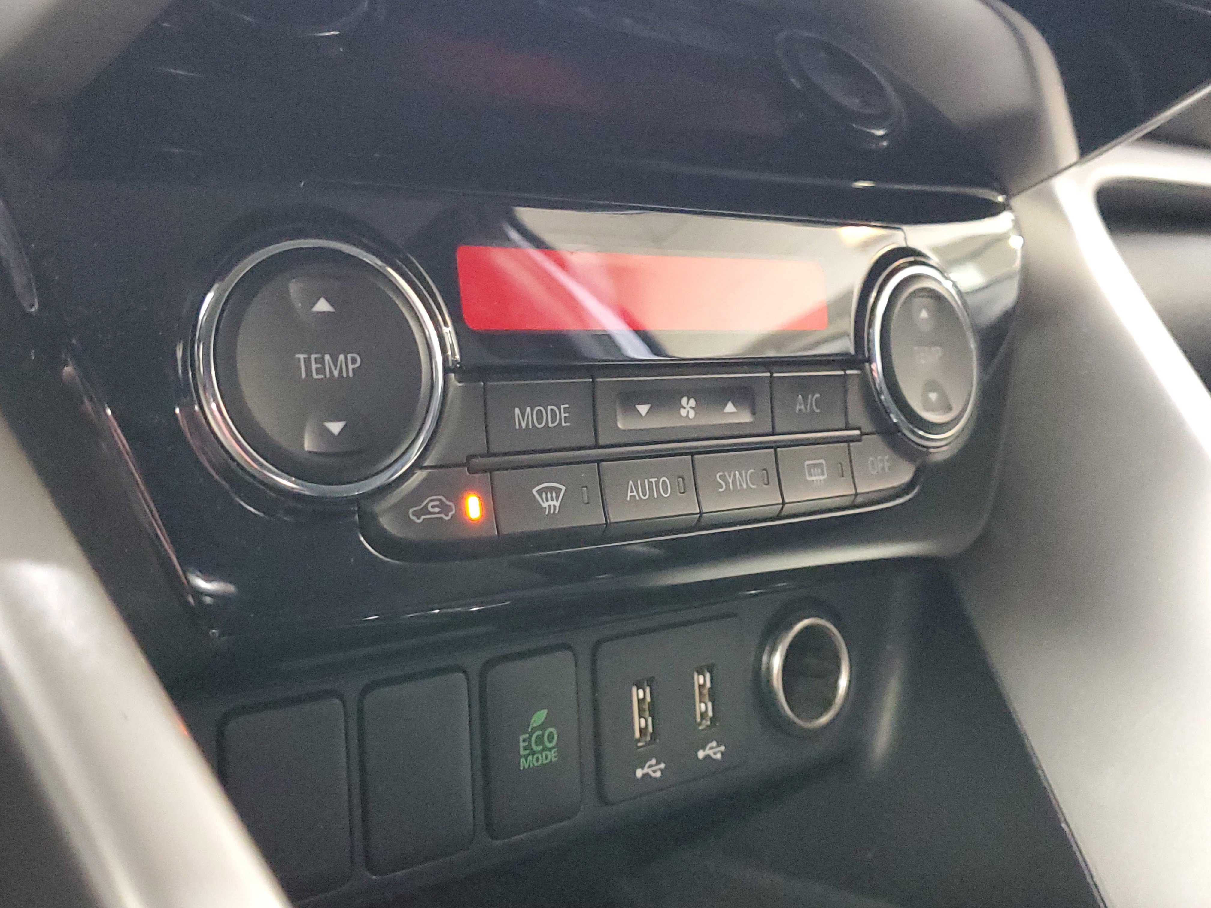 Used 2024 Mitsubishi Eclipse Cross SE AWD/4WD image 32