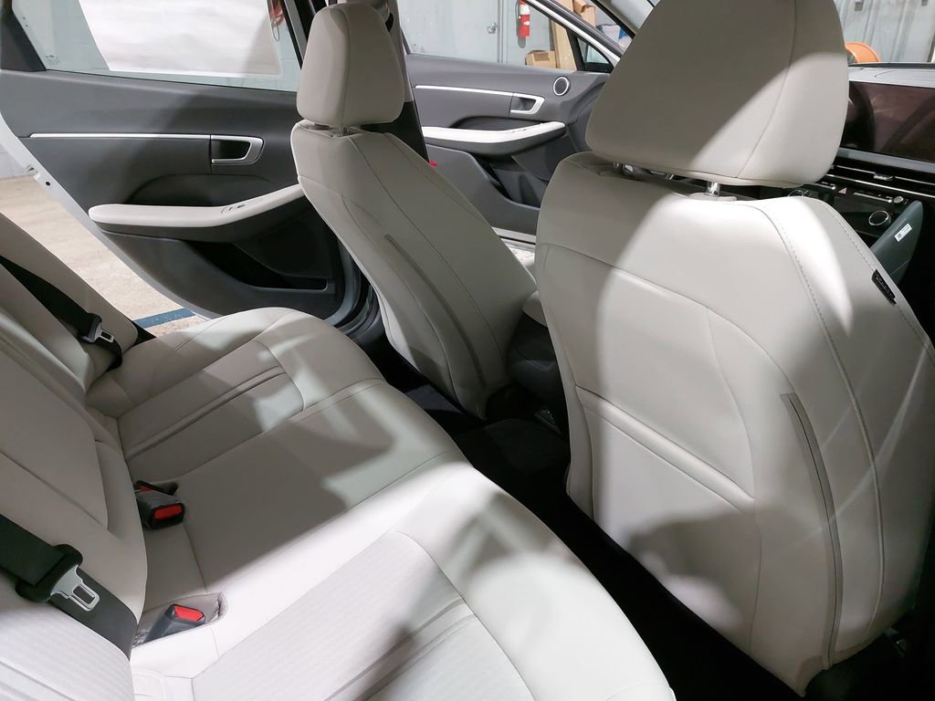 New 2026 Hyundai Sonata SEL AWD/4WD image 11