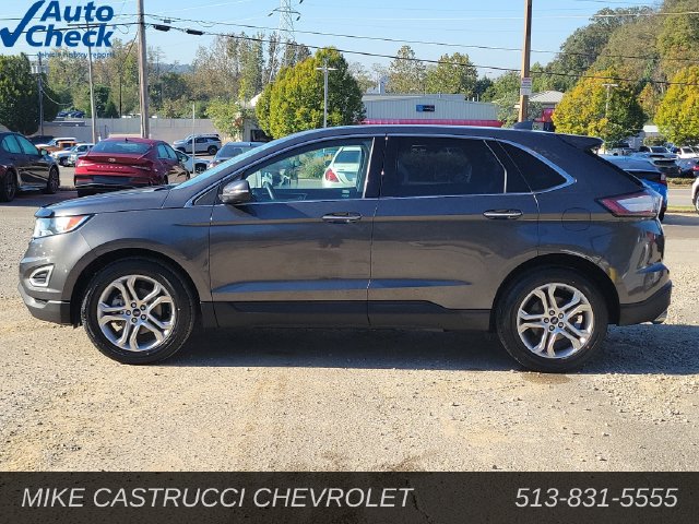Used 2018 Ford Edge Titanium w/ Technology Package FWD image 2