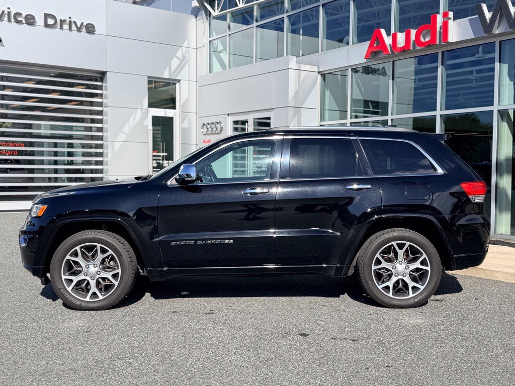 Used 2021 Jeep Grand Cherokee Overland AWD/4WD image 3
