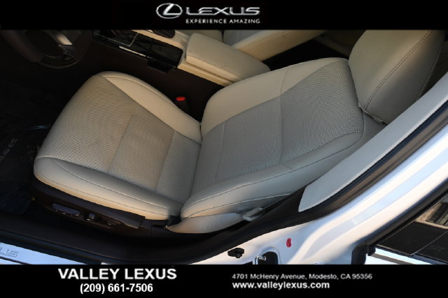Used 2018 Lexus ES 350 w/ Navigation System Package FWD image 12