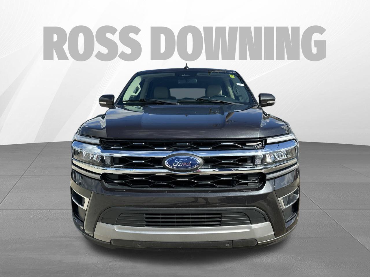 Used 2024 Ford Expedition Max Limited RWD image 2
