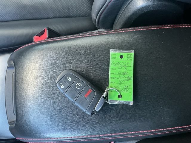 Used 2015 Dodge Journey R/T w/ Flexible Seating Group FWD image 23
