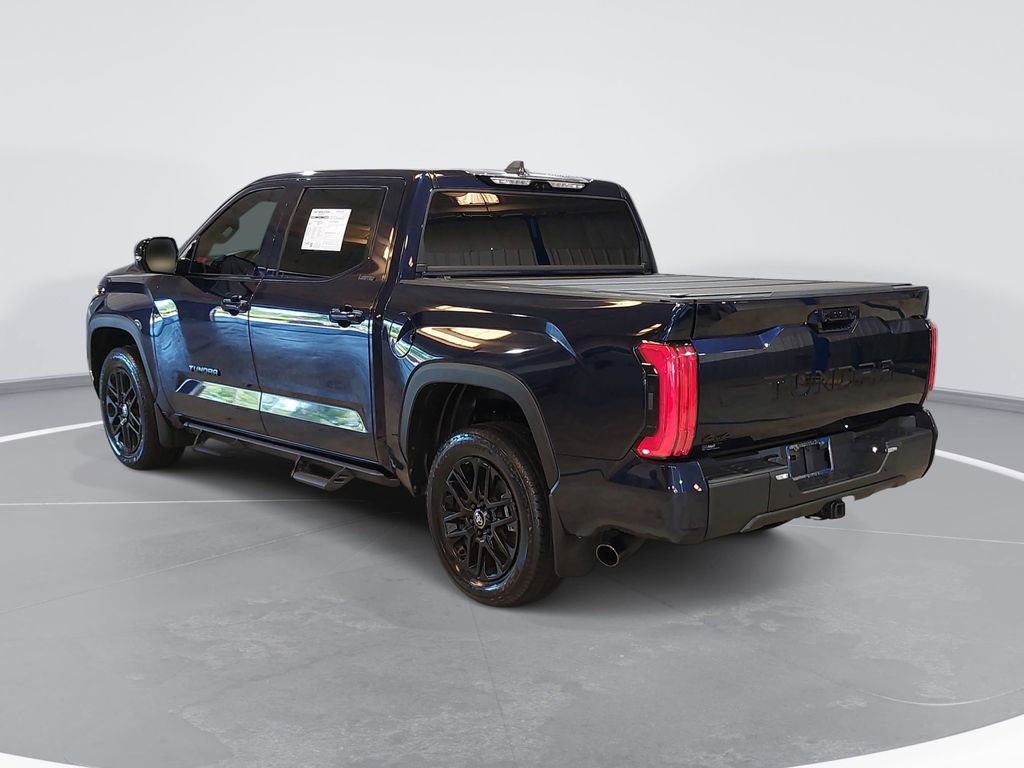 Used 2025 Toyota Tundra Limited AWD/4WD image 7