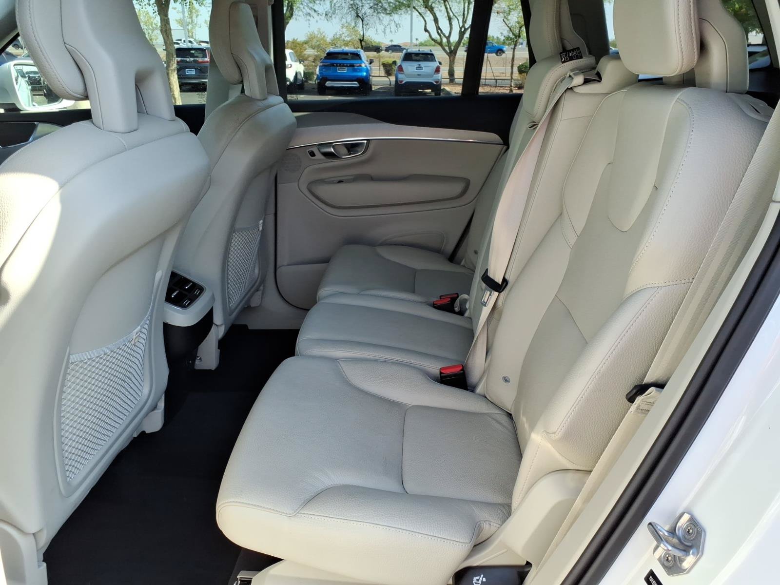 Used 2021 Volvo XC90 T5 Momentum w/ Advanced Package FWD image 16