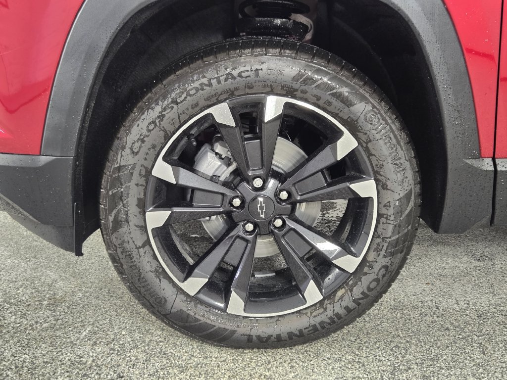 New 2026 Chevrolet Equinox RS w/ Convenience Package III FWD image 14