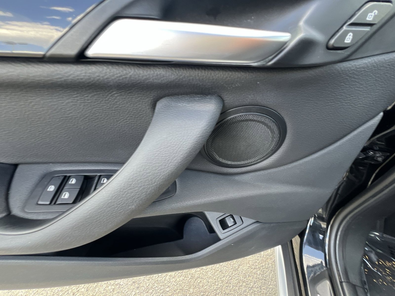 Used 2019 BMW X1 xDrive28i w/ Convenience Package image 15