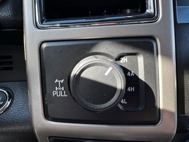 Used 2017 Ford F150 Lariat w/ Equipment Group 502A Luxury image 30