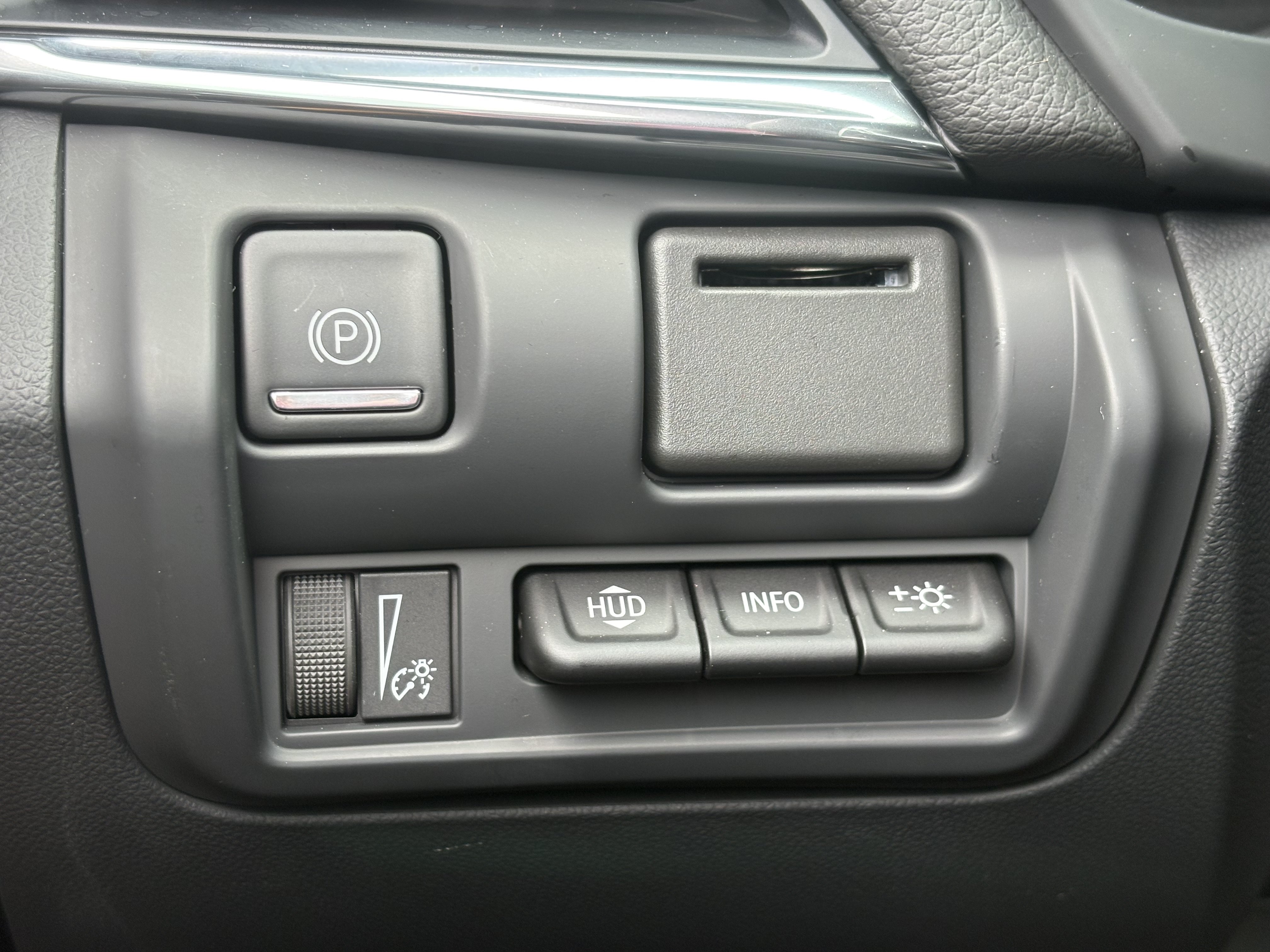 Certified 2026 Cadillac CT4 V Blackwing w/ Driver Assist Package RWD image 26