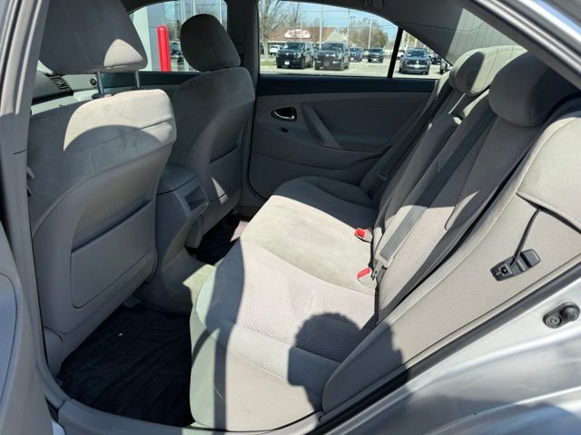 Used 2011 Toyota Camry LE image 23