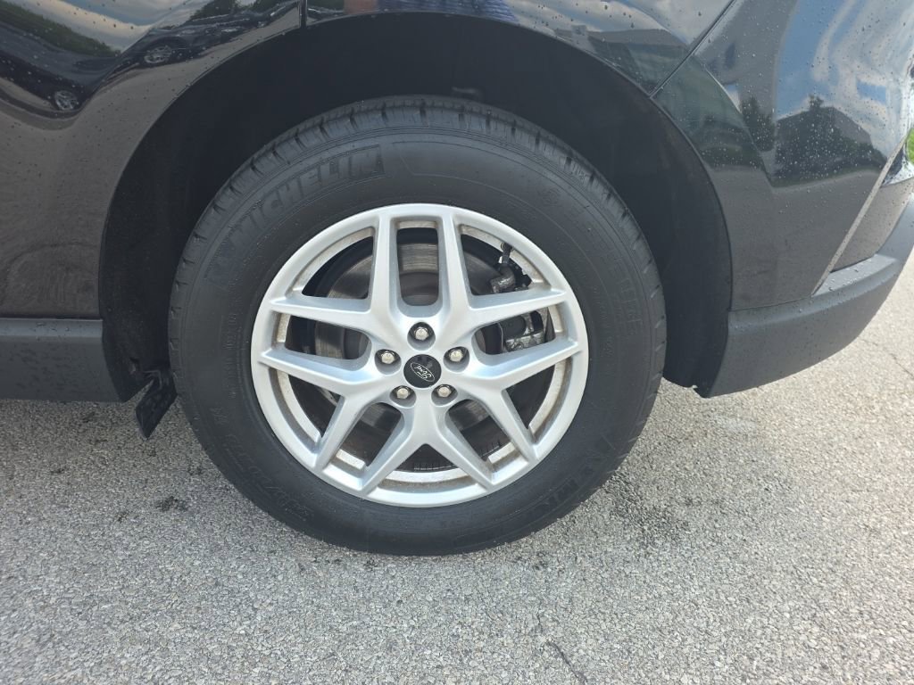 Used 2024 Ford Edge SEL image 10