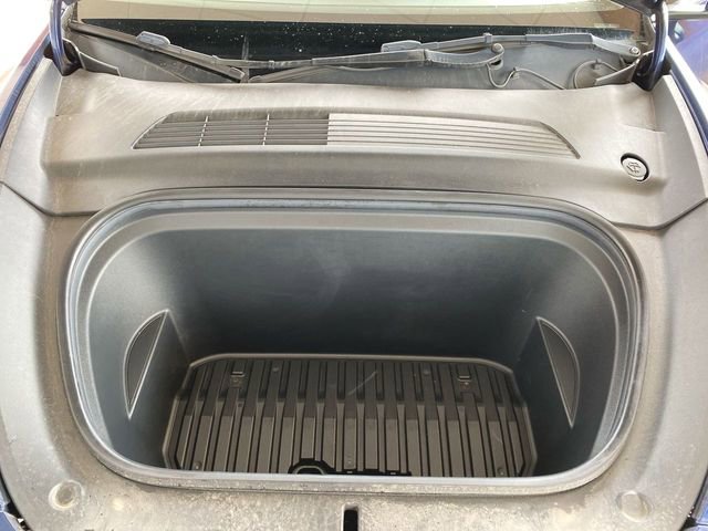 Used 2021 Tesla Model Y Performance image 28