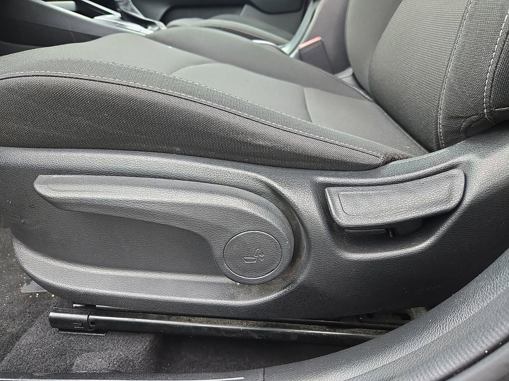 Used 2023 Kia Forte LXS w/ LXS Technology Package FWD image 26