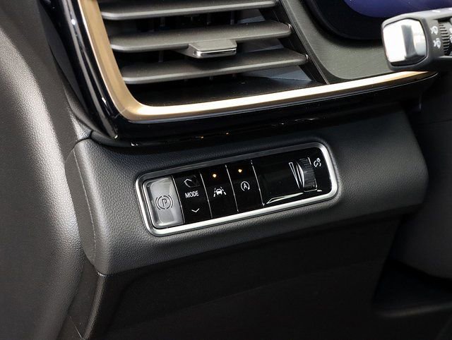 New 2026 Buick Envision Avenir image 25