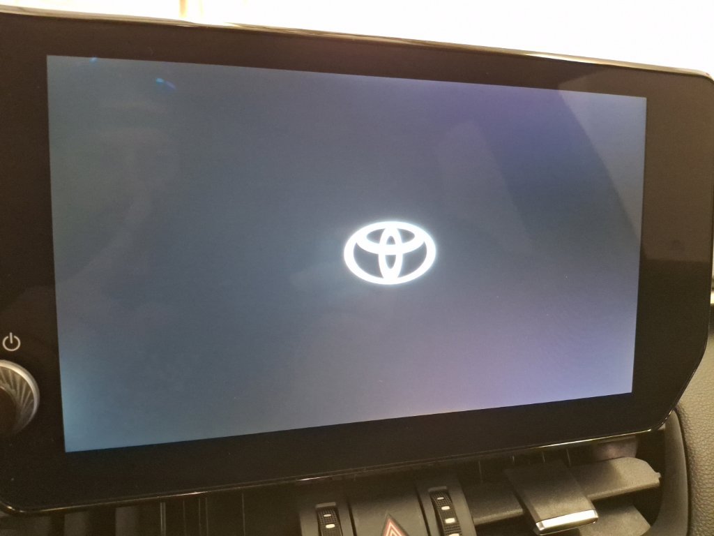 Used 2023 Toyota RAV4 XSE w/ XSE Grade Weather Package AWD/4WD image 24