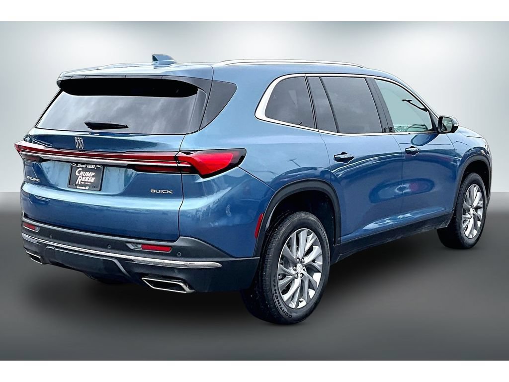 Used 2025 Buick Enclave Preferred AWD/4WD image 6