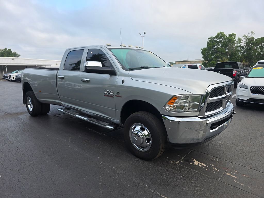 Used 2017 RAM 3500 Tradesman w/ Chrome Appearance Group AWD/4WD image 3
