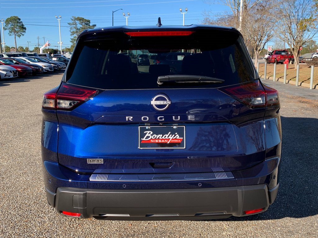 New 2026 Nissan Rogue SV image 6