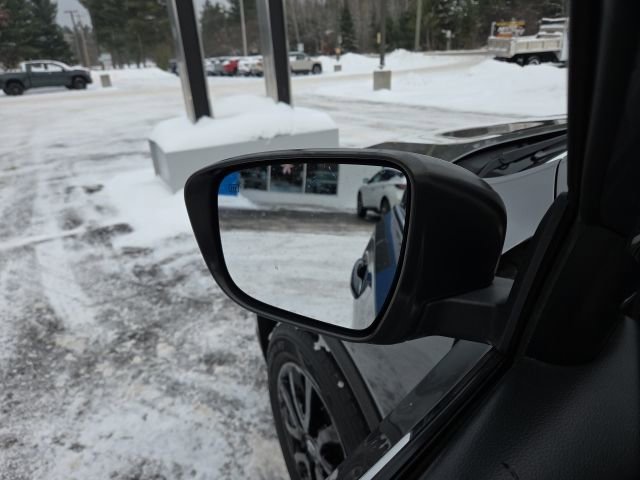 Used 2017 Nissan Rogue SV image 37