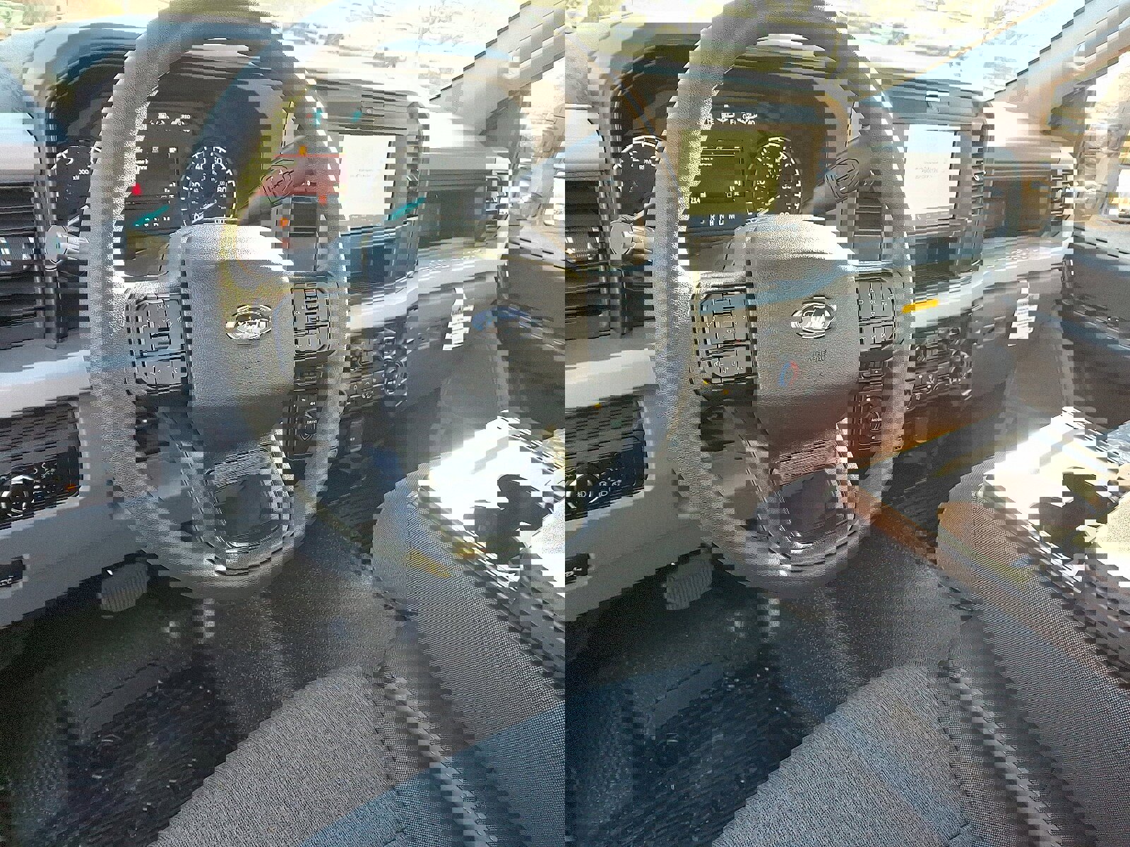 New 2026 Ford F450 XL w/ 360-Degree Camera Package image 17