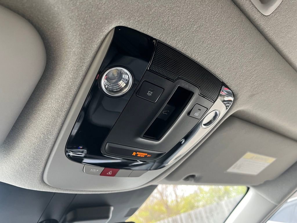 New 2026 Kia Niro EX w/ EX Premium Package image 16